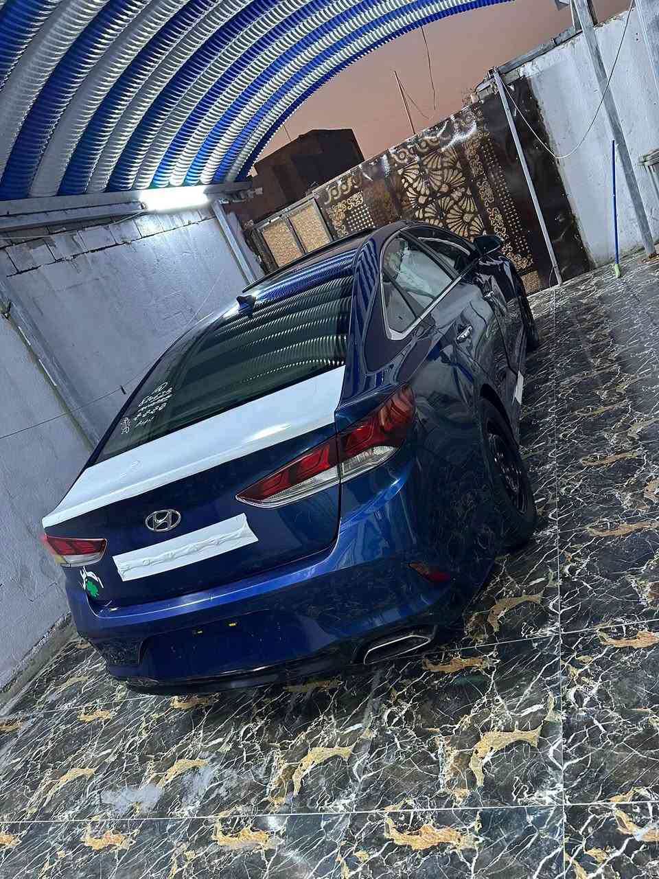 السلام عليكم سنواته مديل 2018سياره وارد كندي كفاله عامه أربع مكانات بأرد   مكينه كير وتبريد وتخم تاير  وحداديه كلهن كفاله الرقم بصرة مشروع وطني سنويه لل2030تنتهي باسمي السياره  وهي فول المواصفات البصره ***********
