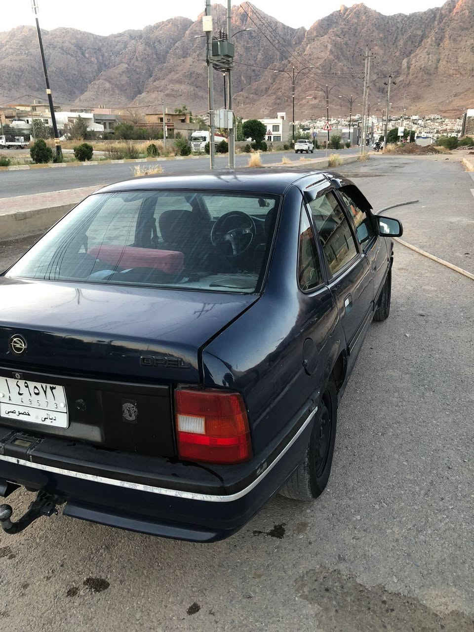 مكلف بنشر اوبل موديل 91 محرك 1800  السیاره جاهزه كير محرك حداديه كهربايات بدون نقص ما اندل صاحب السنويه اب بعقوبه ما اندله مكان السیاره سليمانيه ***********
