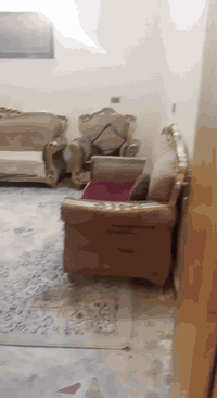 للبيع ١٥٠ م حي نزال السعر ١٩٠ قابل للتفاوض قرب مطعم حجي حسين ***********
