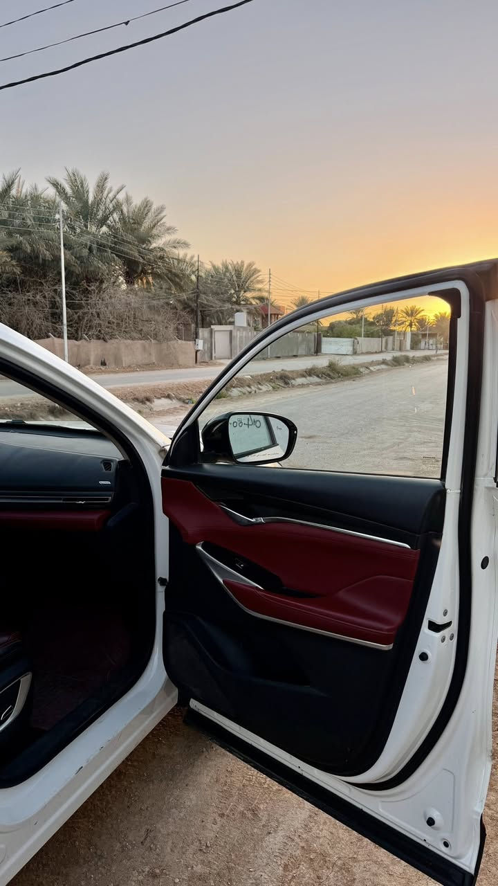 سلام عليكم شانجان cs75 بلس موديل 2022
بيها بابين تعديل بارد وصبغ والجاملغ 
ومبدل كازكيت ماشية 150 الف 

رقم بغداد
وباقي المواصفات معروفه للشانجان 75 بلس 

السعر 145 المكان كربلاء /***********
