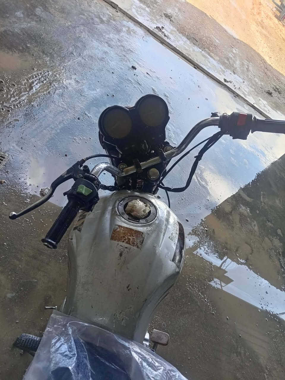 دراجه فيوم للبيع مكاني حله جبله سعر 200 أوراق اصولي  ***********
