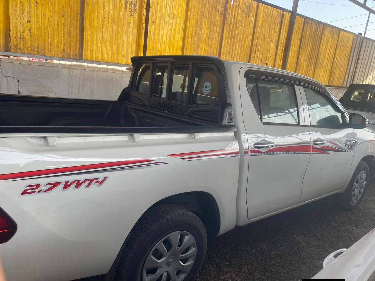 #الهايلوكس_زيروووووو
سلام عليكم
تيوته هايلوكس ناصي ساز للبيع

موديل 2025 زيرو صفر ماشيه 20الف

ام الضمان 

رقم سليمانيه انكليزي تريد تحويل تريد وكاله

مكفولة كفاله عامه

كير عادي ***********

مكاني صلاح الدين بلد يثرب
