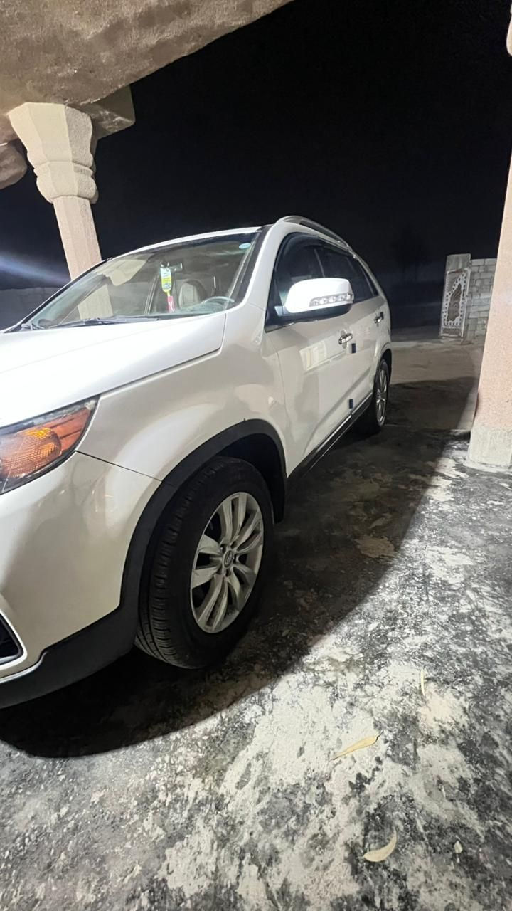 السلام عليكم
سورنتو للبيع
الرقم سليمانيه 
الموديل 2012
فول مواصفات
فتحه سقف بنوراما
سياره بلاديه
محرك سته سلندر (6)
مشروع وطني تحويل مباشر ثاني يوم احولك
سياره قطره صبق مابيه
للا ستفسار اتصل عل ارقام
***********
ملاحضه غير متواجد عل فيس اتصل عل رقم
