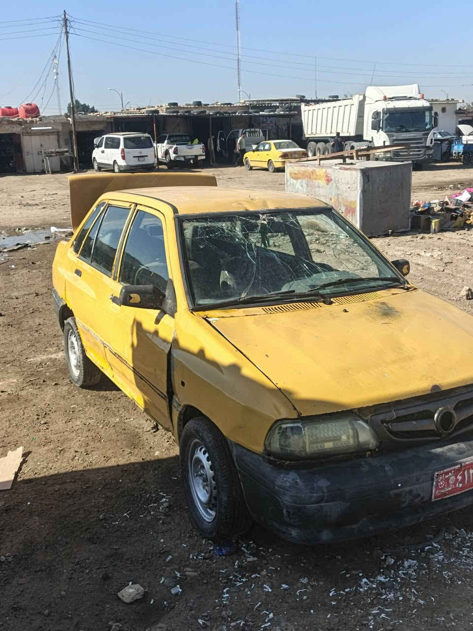 سايبه لبيع رقم حمر بصره سياره نضيفه سعر مليون 100بيه مجال *********** وشراي يتصل
