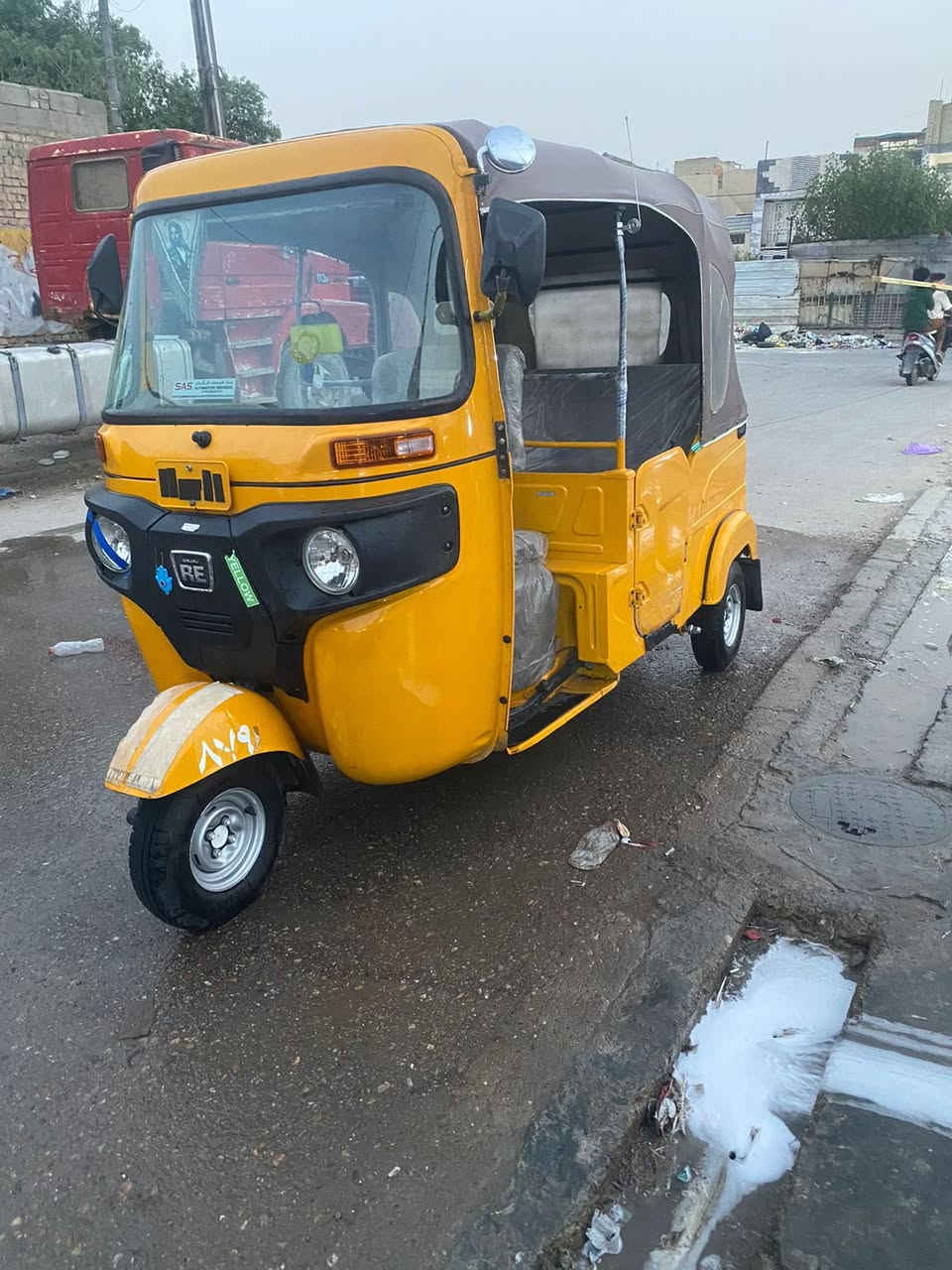 سلام عليكم تكتك موديل22شهر10 رقم وسنويه السعر 8300رقمي***********
