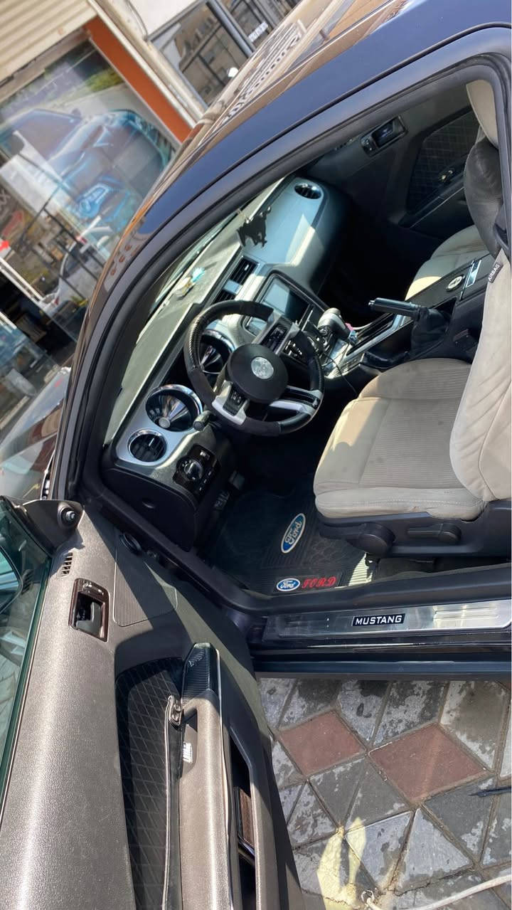 Ford Mustang 2012 Lavared 
سلام عليكم موستنك للبيع
- لون سياره مميز بيذنجاني طوخ
- رقم سياره مميز اربيل 33033
- ضرر سياره خلفيه جامرلغ خلفي طرف سكن وصندوق
- وياله (19) سوبر سنيك شيلبي بلاد مع تايرت جدد
- ادامه كامله لسياره بدون اي نواقص
- طخم امامي ودسكات كلها جديد 95‎%‎
- لايتات امامي وخلفي مال 2014 بلادي
- شاشه اندرويد تدعم نظام كار بلي مع مضخم صوت حجم كبير 🔊
- دواخل ليد الوان مع دوسات ترحيب 
- اضافات كامله ومميزه كلهن
سياره حلوة ومعروفه بنظافته وبالواقع احلى 
سعر سياره $118 وبي مجال بسيط كركوك, العراق


**إذا كنت صاحب هذا الإعلان وتريد حذفه لأي سبب، رجاءا أرسل رسالة إلى الدعم الفني**