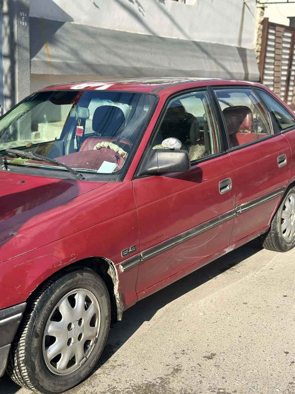 استره للبيع
موديل 1992

محرك كير شرط كير عادي 

قفل مركزي بور

سلايت جامات كهرب أمامي 

دواير وربع جاملغ صبغ

سنوية تنتهي بل2026

السياره باسمي صار أربع سنوات

نضيفه على ايدي ماتعبانه 

السعر 48 وبيها مجال 

الرقم‏‪075-150-75387‬‏ 

‏‪0770 307 2209‬‏
العنوان موصل حي الزهراء قرب المستوصف
