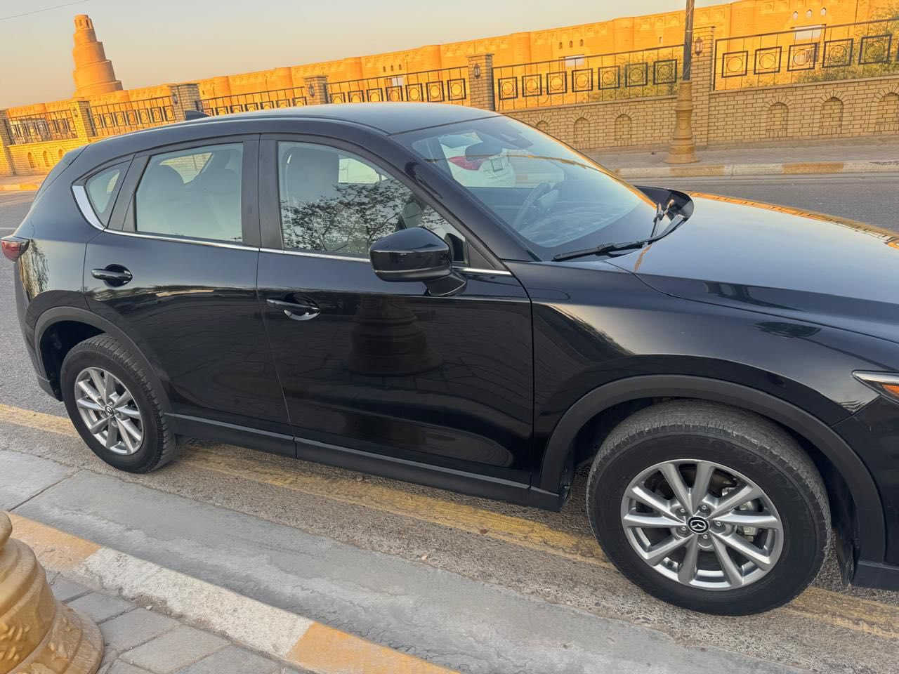 السلام عليكم لبيع 
مازدا cx5 
ماشيه65 الف
موديل 2023
السيارة نظيفة كلش 
صور حادثهه دخل صور 
محرك 2500 تيربو

تحكم ماوس بالشاشة
رادارات
مانع تصادم
4 جام اوتو
بصمة تشغيل 
بصمة ابواب دخول ذكي
صندوك كهربائي

السيارة ترايهه وين ميعجبك 
السعر160 بيه مجال 

رقم الهاتف ‏ ‭0771 394 4988‬
