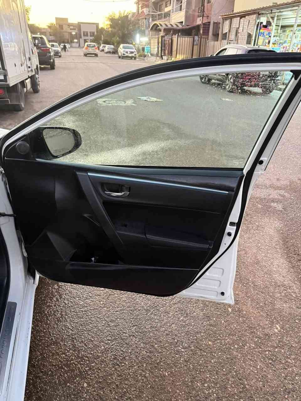 واتساب ***********
110 بيه مجال 
تفاصيل
