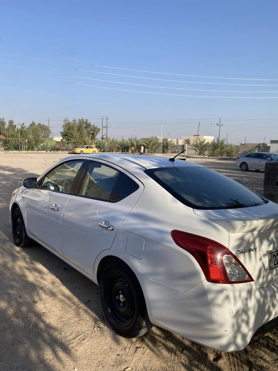 السلام عليكم رمضان كريم ع الجميع انشاءالله  نيسان صني مصري موديل2024سياره حلوه ونضيفه بيها بارد جاملغ امامي وخلفي صفحة السايق والبقيه كفاله سياره جديده يعني ماشيه56الف 
سعر السياره 120 وبيها مجال الاستفسار***********
الشراي فقط مكان السياره البصره الزبير
تحياتي الجميع
