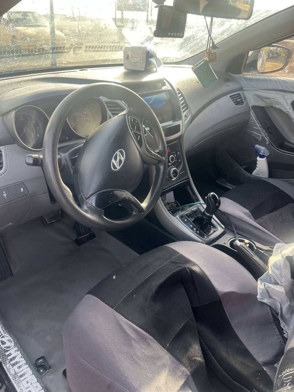 سلام عليكم / النتره امريكي ٢٠٠٠ موديل ١٦ وكاله عامه بسمي معوقين سياره جاهزه من كلشي حادثه بنيد وجاملغ امبدلات. مصبوغ جمالغ وباب اسائق تجميل لين جان بيه جراد اشويه سعر ١٠٥ بيه مجال حك الجيه وانه خادم مستعجل عله بيعته الله شاهد رقم الهاتف ***********مكاني ذي قار سوق الشوخ رقم السياره ذي قار راعيه من السوك الشيوخ
