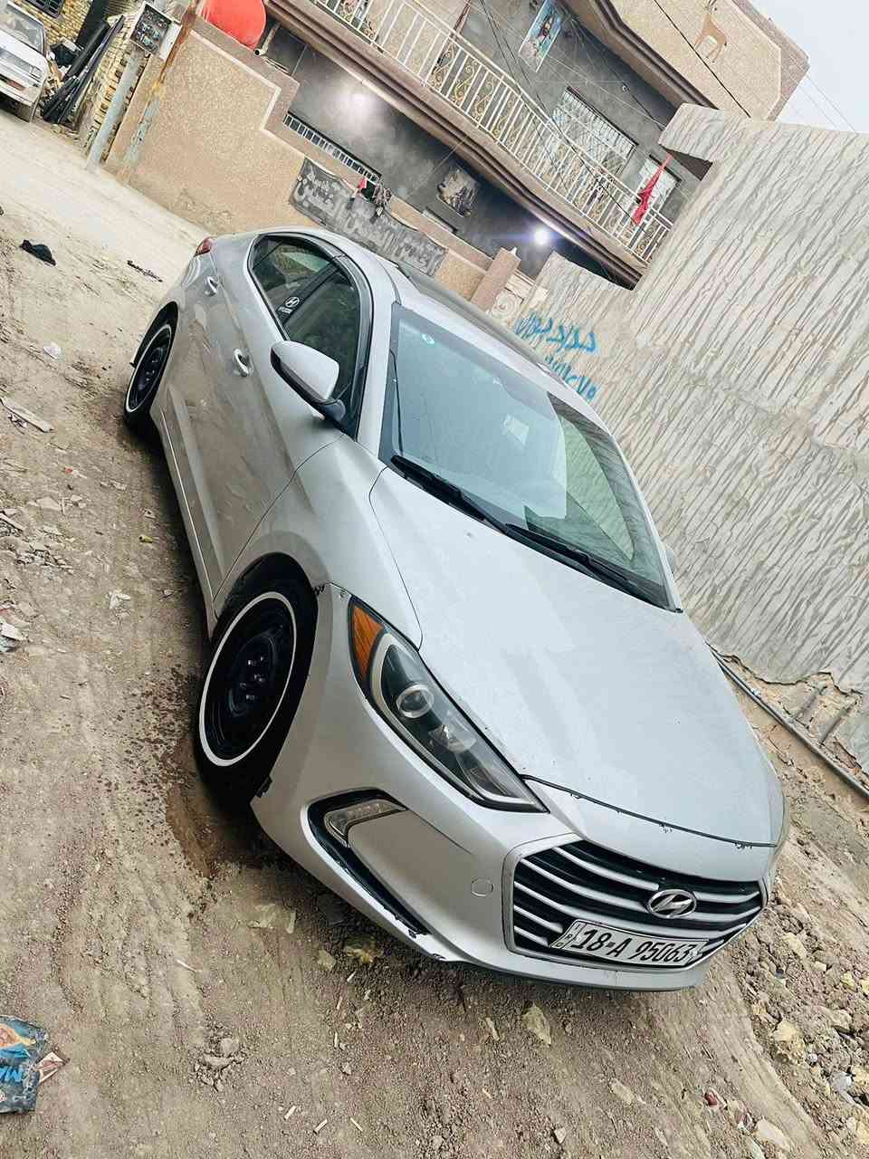 سلام عليكم النتره 2018 بيه فقط جاملغ ونصف الباب مكينه كير شرط سونار سياره جاهزه جديده  بل كارتون فووول واحد على واحد بابل سنويه لل27 مكاني حله مركز مدينة السعر 118وبيه مجال ‏‪***********‬‏
