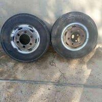 قطع غيار سيارات • للبيع