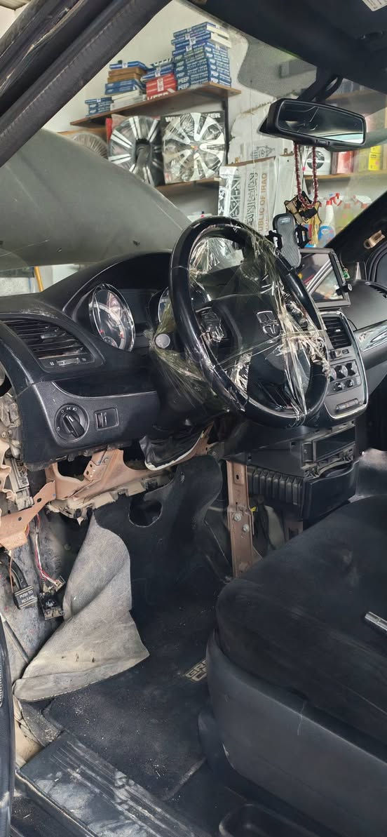 خدمات ياسر للتبريد السيارات 
شحن غاز - فتح دشبول- غسل فريز 
تنضيف منضومة التبريد 
عروض موسم لصيف
1. فتح دشبول+فريز+شحن غاز 134+تنضيف منضومة التبريد+فلتر تبريد معه  هديا غسل سياره وعطر(300 الف) 
2. شحن غاز 134 فقط 70 الف
3.شحن غاز 1234فقط 140 الف

سياره ما يستلمها صحابها إذا مو راضي مصداقيه 
شغله 
العنوان بسماية مقابل بوابه B خلف شركة الوسيط مجاور محطة المنتظر 
https://www.facebook.com/share/14HSXLSobFn/

***********
