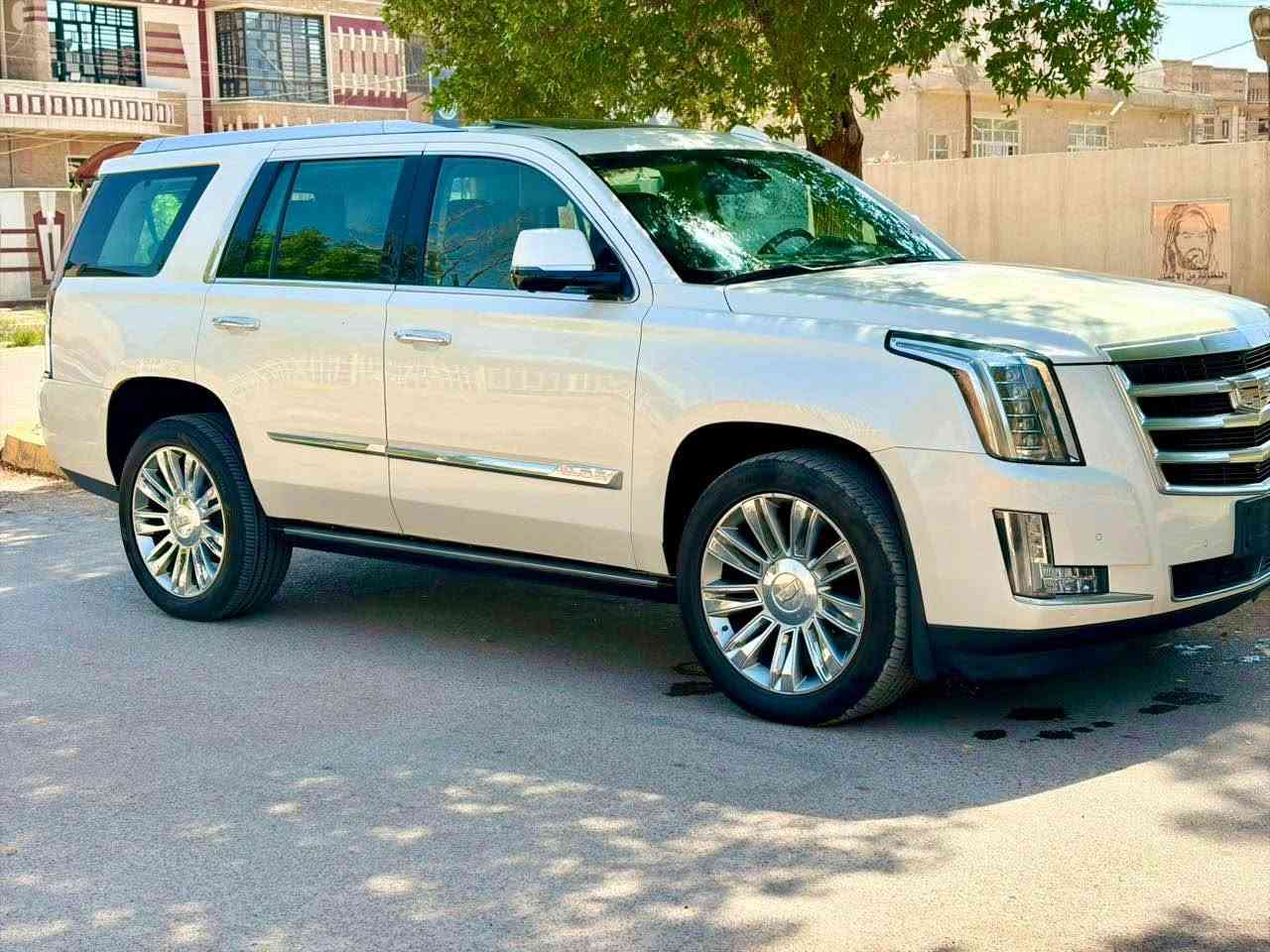 للبيع او مراوس 
كديلاك موديل 2015 فول موصفات  
رقم بغداد خليجي مكفوله مكان بغداد السعر 330ورقه رقمي *********** Colombo, Sri Lanka

