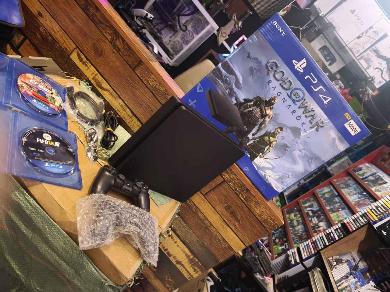 ب225.000 ألف فقط ..
بلي٤ سلم بالة مستخدم نظافة 100% ذاكرة 500 جيجا دبل جوستك تجاري كامل الملحقات مع الكارتون .
تحديث النظام 13.02الجهاز اونلاين مع قرصين مستعملات ٫
THE CREW 2/FIFA 18
للطلب والاستفسار الاتصال بالرقم التالي:-
***********/واتساب
او مراجعة مكتبنا الكائن في بغداد حي القاهرة نهاية شارع الدلفية او المعلمين قرب كرار فون للاتصالات .

متوفر خدمة توصيل بغداد وجميع المحافظات .
