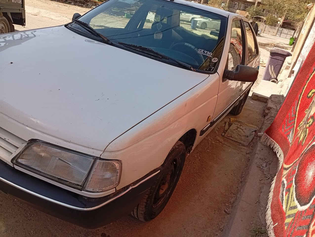 سلام عليكم بيجوروى موديل 9السياره كير محرك حداديه كهربائيات كله شغاله لاصرف ولاتبخير راعيه متوفي عندي مستمسكات وتكفلك من السرقه والقانونيات العنوان بغداد المدينه الستفسار اتصل ***********
