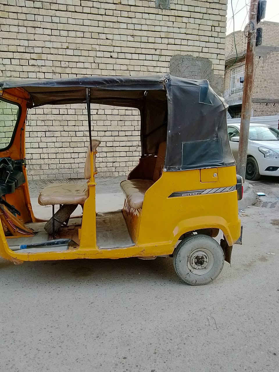 سلام عليكم شباب تكتك tvs للبيع مكينه جديده خير من الله ربع مذب عليه كبل للشارع رقم وسنويه باسمي 
رايده ب4ونص وبيه مجال 
للشراي هاذارقمي
***********
