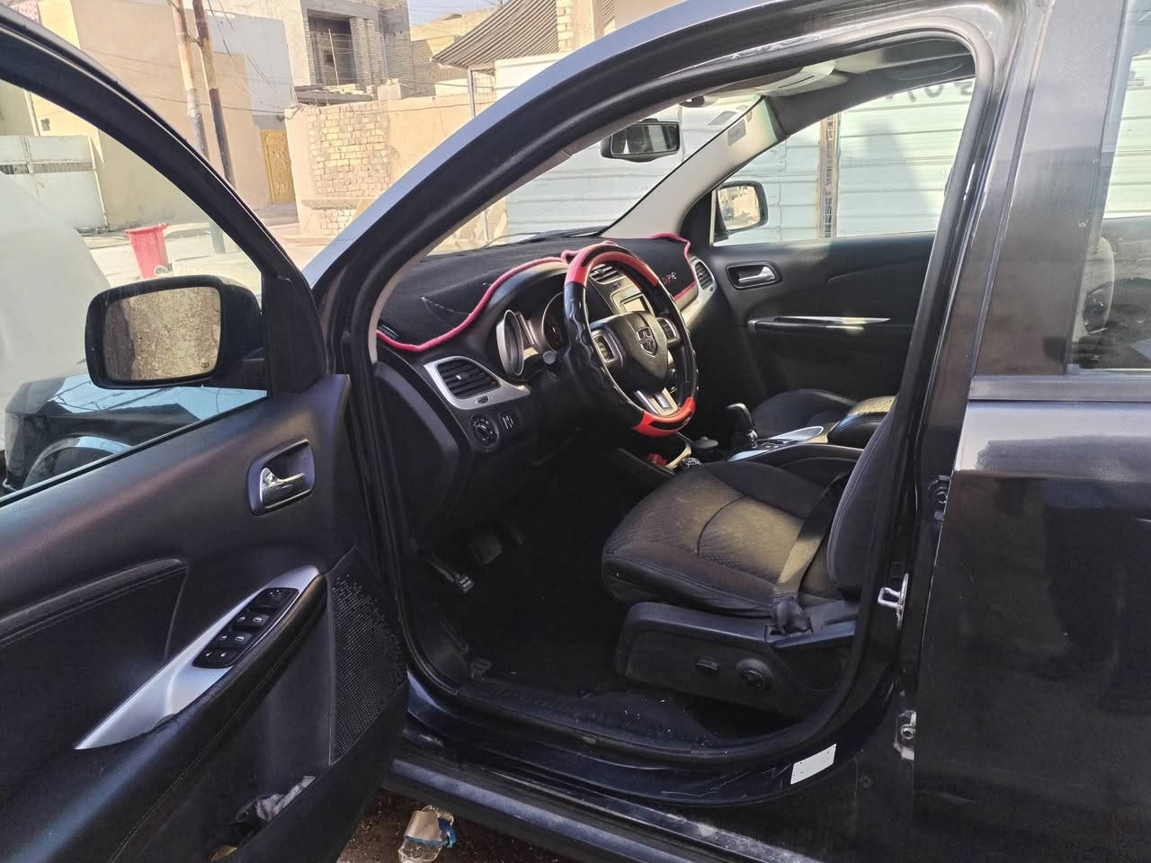 السلام عليكم
دوج جورني موديل 12
محرك 6سلندر  3600
مواصفات sxt
فتحة بصمة ابواب وبصمه تشغيل
كشنات مخمل
3 قطع تبرد شغل وجاهز ثلج هذا الصيف بدلت فريز امامي  اصلي وغاز اصلي
صيانه من مي راديتر احمر اصلي وباك ونوزل وبراد دهن وتخم واشرات شرط سلولي يقرا 500 يعني ع النص والحماوه ع النص اله شويه ثابته يعني 96 او 95
رقم بغداد باسمي وسنويه لل27 مكاني بغداد العبيدي
*********** والسعر قفل 95 بدون احراج
