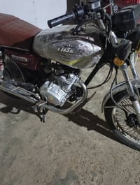 دراجه تايكر 22 للبيع كفاله عامه من كلشي كهربايات اصولي ما مفتوح وضع شر...