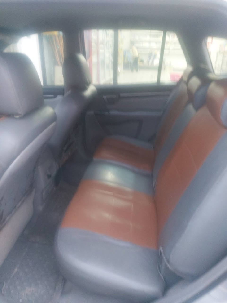 السلام عليكم
سنتافيه ٢٠٠٧ وارد أمريكي ٥ راكب  ٦سلندر حجم مكينه ٣٥٠٠ صبغ عام للجماليه رقمه جديد بغداد الدولي  سياره بسمي هزه جديد مصفره من كلشي مكاني بغداد الحسينيه الراشديه  سعره ٩٠ ورقه 

للاستسفار *********** بي واتس اب
