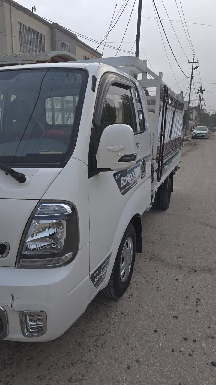 كيا بنكو حمل 2700 موديل 2023
مكفولة كفالة عامة
رقم كربلاء
ماشية 14 ألف فقط
دحجة خفيفة بالدعامية الأمامية 
موضحة بالصور
السيارة جاهزة محجر
تغليف بدي
دوشمة
تحكم ستيرن جهتين
هيتر مرايا
تبريد وتدفئة شغال

الـسـعـر لايك واكتب تعليق (1)
( يصلك فوراً عبر ماسنجر )

مكاني: النجف
للاستفسار الاتصال على: ***********
