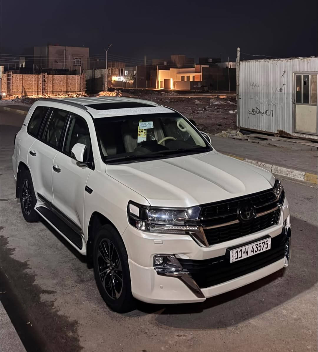 سلام عليكم 
للبيع GXR 2018 
محرك الحجم 4000 V6
حساس امامي خلفي
بصمة تشغيل 
سلايت و 8 ايرباك
كشتات جلد كهرباء 
السيارة نوع وايت ادشن
لايت زنون اسود بلاد
مكفولة كفاله عامة 
العداد 181 الف 
رقم بغداد دولي بأسمي
السعر 490 وبيها مجال 
للاستفسار ***********
