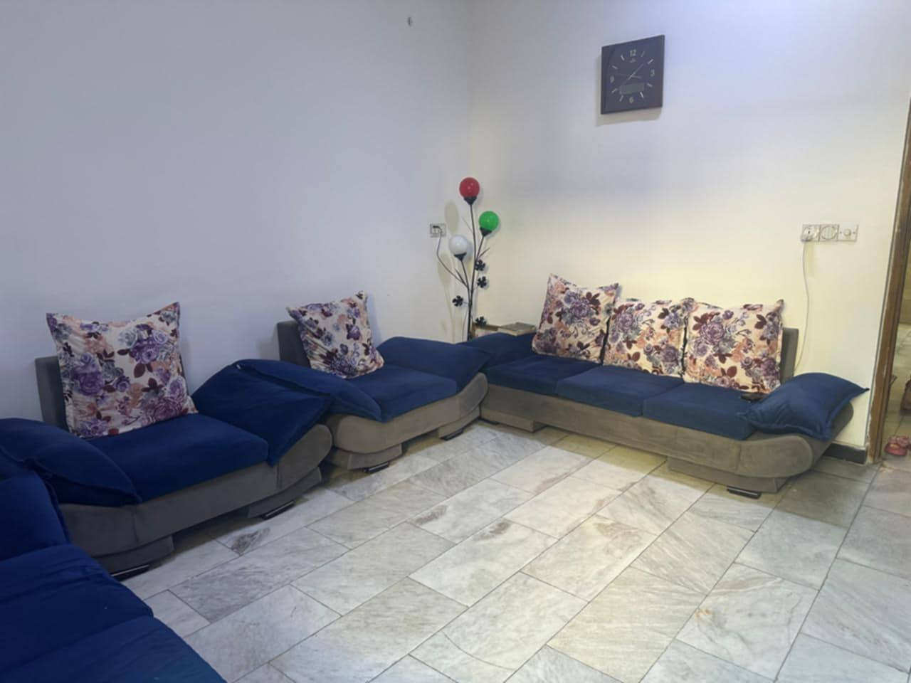 250 الف مكاني بغداد السيدية نضافة 90 بالمية بدون اي ضرر متوفر واتس ***********
