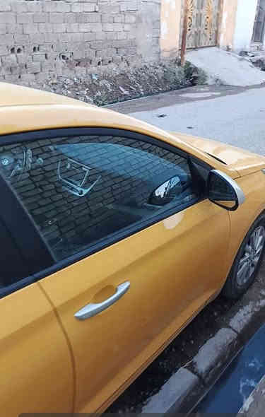 يا الله اكسنت 2018 امريكي 1600نص فول داخل لونين شاشة جبيرة 4 دكس دوشمة بل كامل  ماشية 100 حادث جاملغ أو شوية من البنيد صور الحادث موجودة سيارة مال جناي سيارة علية إدامة كاملة نوزلات بلكلات قاعدة فيتبم جديدة تبرد ثلج تخم تاير جديد سدر امامي خلفي جديد بل عافية على ياخذة رقم *********** مكان بغداد 
العامل العماري سعر 112
