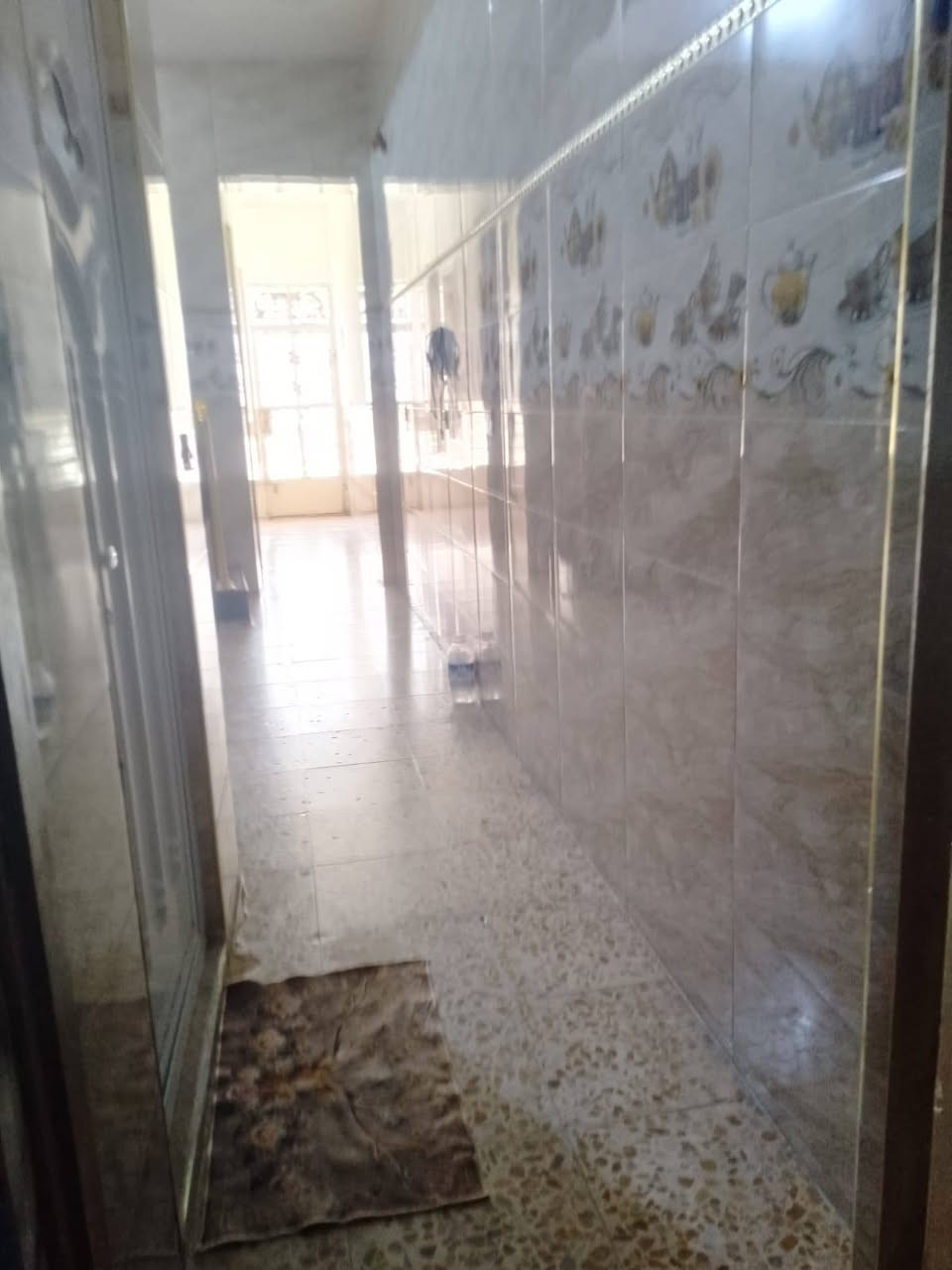 دار للبيع طابو زراعي إقرار محكمه سند ٢٥ الأمين سكينه شارع مخبز الساعدي مقاطعه ٩/٢ مساحه ١٠٠م طابق ونص  للإستفسار ***********
