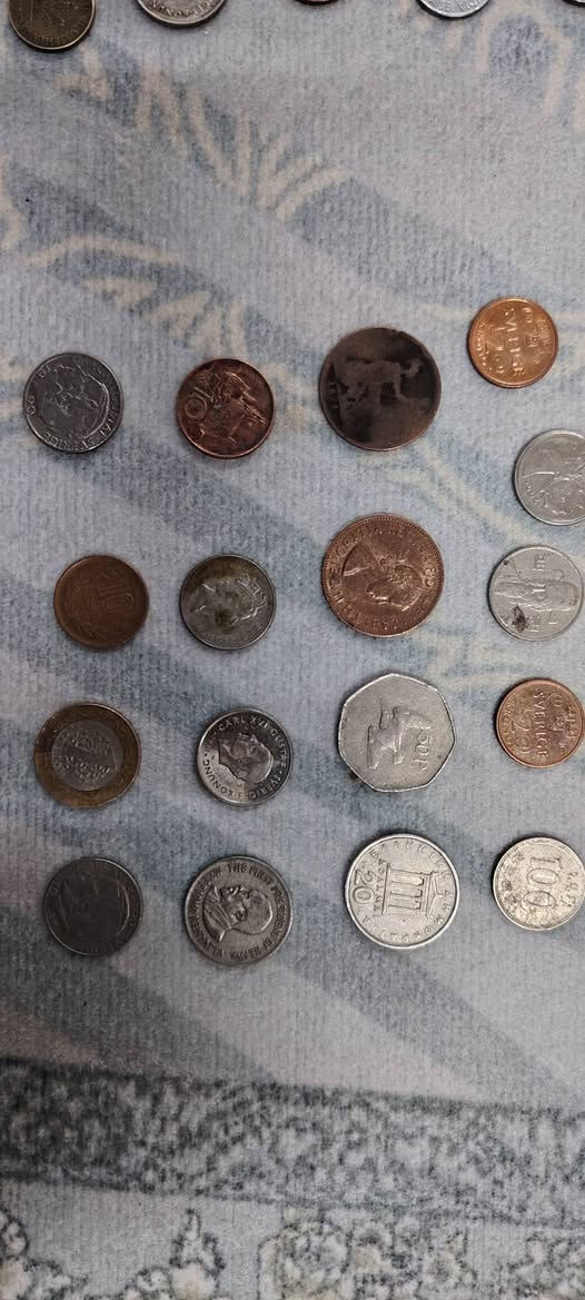 160 عمله معدنيه اجنبیه وعربیه مختلف الاشكال. سعر الواحد 250 دينار فقطط

الرجاء هذا سعر النهائي بدون معامله...


**إذا كنت صاحب هذا الإعلان وتريد حذفه لأي سبب، رجاءا أرسل رسالة إلى الدعم الفني**
