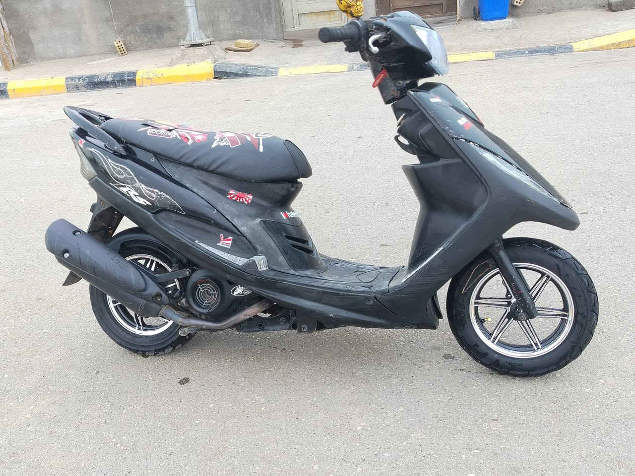 للبيع


**إذا كنت صاحب هذا الإعلان وتريد حذفه لأي سبب، رجاءا أرسل رسالة إلى الدعم الفني**