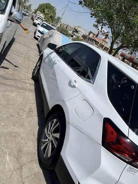 السلام عليكم 

اسم السيارة: شوفروليت - كونكس 
موديل :2024
حادث كما موضح بالصوره 
الفئة : LT 
المواصفات : 👇
—————————
1- شاشة وسط للتحكم في ايعازات السيارة 
2- كامرة دوارة مع الستيرن ( اصل ) 
3- ويل كب حجم 17 ( اصل )
4- حدادية جديدة 
5- دواخل مخمل 
6- تحكم ستيرن جهتين 
7- عداد المسافة   18000
8-سايد بريك بصمة
9- طقم تاير جديد 
10 - لايت زنون  مع كشاف زنون( اصل )
11- قوة 1500 تيربو  
12 - محرك 4 سلندر   
13 - سستم صوت كامل 
14-كشن سائق كهرباء 
15- رادار جانبي نقطة عمياء  
16- مانع انزلاق ABS 
17- حساس خلفي اصل 
18- فول بصمة 
19- تبريد خلفي 
20 تحديد مسار امامي
 السعر 150$

رقم الهاتف:***********
المكان بغداد الغزاليه
