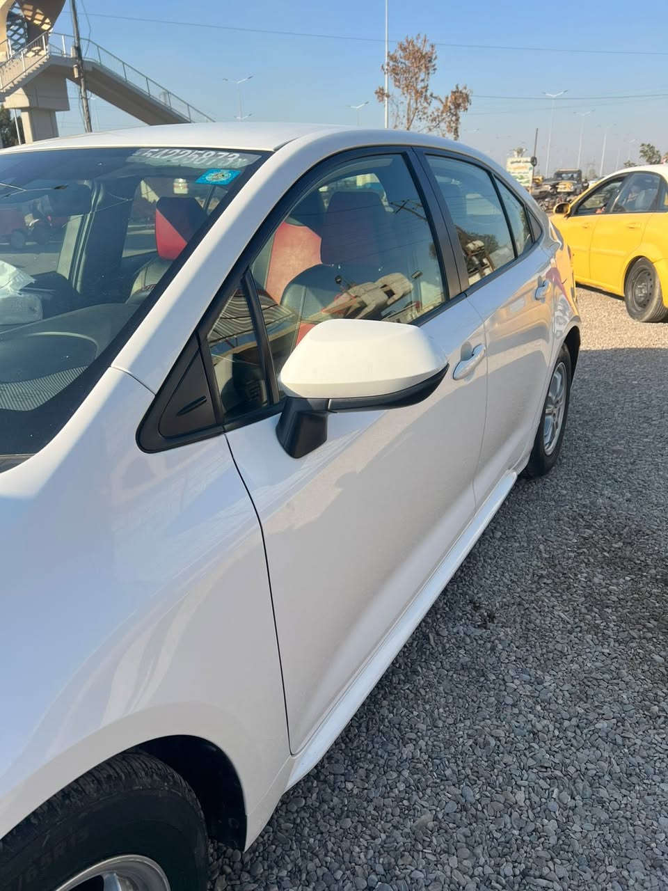 سلام عليكم
كورلا هايبرد موديل2022 SE وارد امريكي رقم بغداد مشروع وطني بأسمي هزة جديدة  مكينه 1800 حادثها من امريكا بارد في الهلال الخلفي موضح حادث امريكا بالصور  حالوب خفيف كلش بنيد وقمارة بارد ع كد إصبعين بحافة الصندوك موضح بالسونار فول موصفات عدا لفتحه بصمه  تحكمات ستيرن رادار امامي نقطه عمياء تحديد مسار اوتو هولد ويل كب  كامرة خلفيه 
الايرباك سليم  بجم لد زنون SE بلادي عداد ديجيتال يتحول مايل وكيلو متر  ماشية 92 مايل شاشة   Drive Mode  أريل + نفكيشن  كامره خلفية
حساس حماية الأطفال والركاب من انحصار الأصابع أو الرقبة دخول ذكي تخم تاير جديد السيارة جديدة وأحلى من الصور بعدها بوضع الشركة 

السعر148 وبيها مجال

العنوان: بغداد الحسينية 

الرقم:***********
