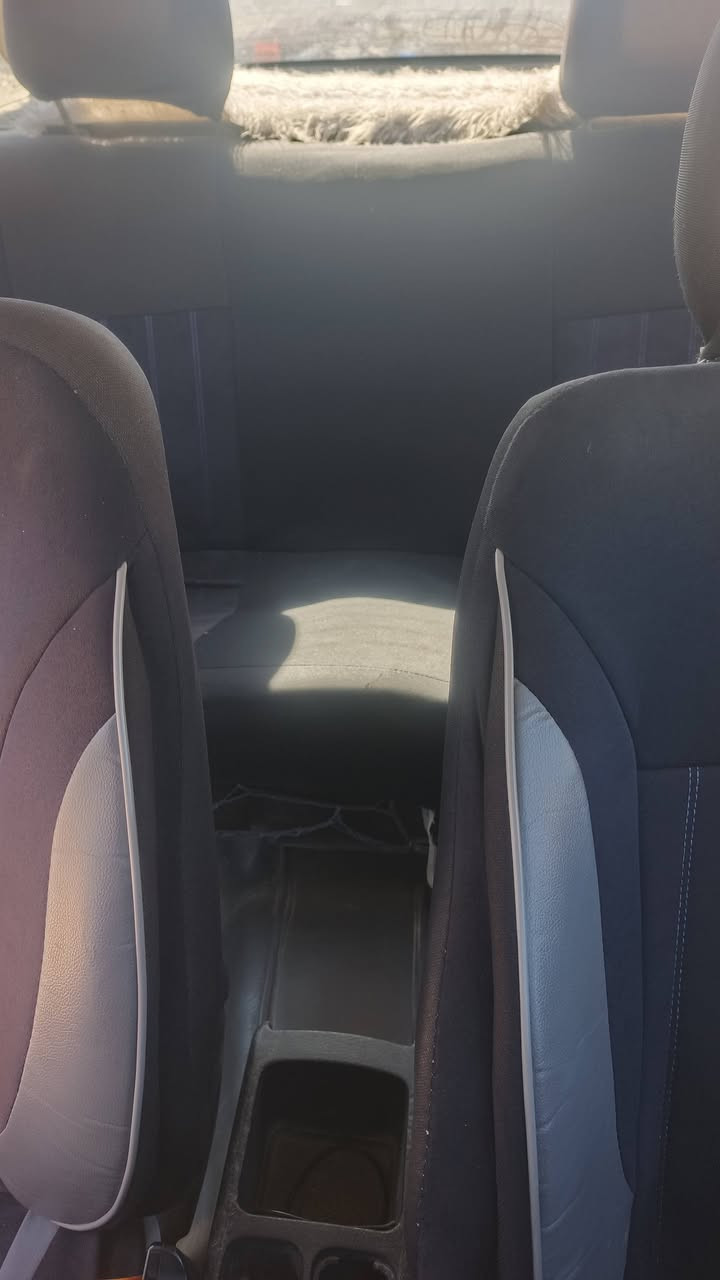 السلام عليكم اوبل فكترا حجم 18 موديل 92 مشروع وطني دفتر بانزين بيها سنويه لل 28 تايارات كله جديد جام كهربائي سقف سلايت شرط التحويل والغرامات سياره جاهزه مال جناي السعر 33 وبيها مجال الي حاب يتواصل 

هذا رقم التلفون ***********
