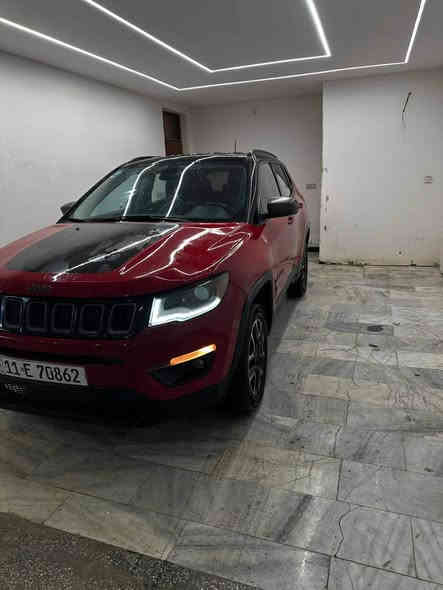 جيب كومباس  2019
موصفات
تو كلر
شاشه جبيره
تحكم ستيرين جهتين
هاند بريك بصمه 
فوريل 4*4
تبريد قطعتين 
بصمه تشغيل عن بعد 
كامره 
كشنات جلد 
صور الحادث  موجوده
***********
السعر 118$ بغداد
