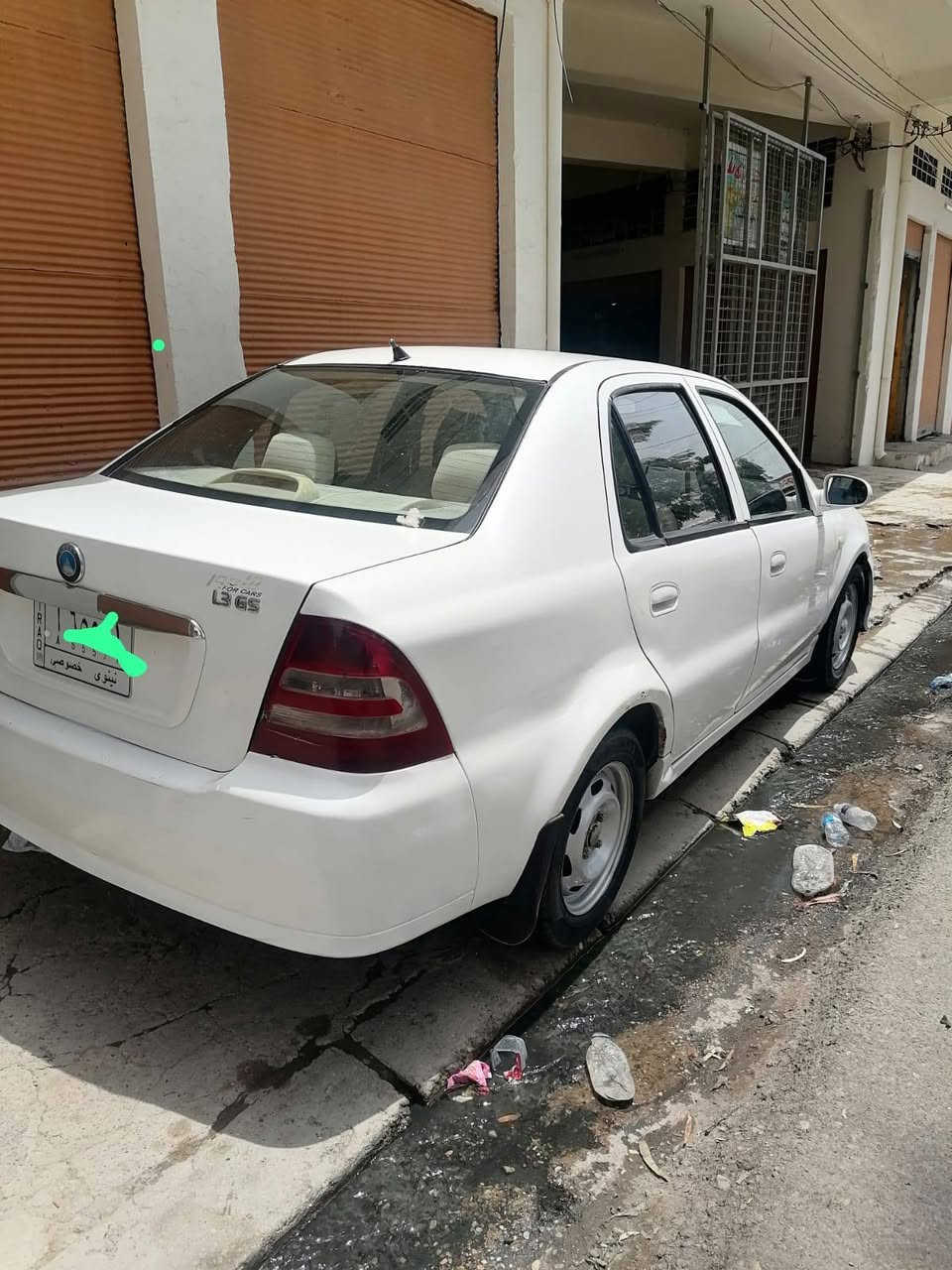 سيارة للبيع سي كي بأسمي
محرك بداية نفخ
كير شرط 
بيها ضرر تحرير مبدل قبغ وصبغ دوائر 

سعر 38 وبيها مجال 
رقم ***********
مكلف بالنشر الاستفسار فقط عالرقم
