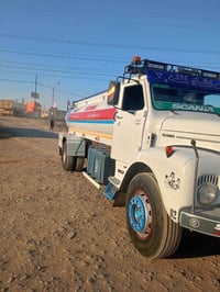 اسكانيا ١١١ • موديل ١٩٨٢ • كفاله عامه