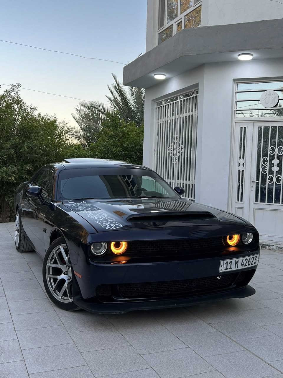 السلام عليكم
دوج جالنجر 2013
محدث بجم 20
فول مواصفات
بصمه
فتحه
تحكم ستيرن
تدفئه مقاعد
شاشه بلاد قلابه
حساسات خلفيه
داخل جلد
سياره كلش نظيفه
تزويد طلقات فتح سرعه
حادث جاملغ وبنيد بدون شاصي بدون لغود
كفاله مكينه كير اكسل لغود شواصي 
صبغ بجم علمود التحديث 
وجاملغ الخلفي ربعه مصبوغ والباب كلير فقط بدون معجون اثر شخوط 
تكم قماره صفحه السائق  جنطه كفاله 
سياره رقم بغداد تحويل جديد هزه تسقط بشهر 12
سعر 115
بابل /الحله
***********
