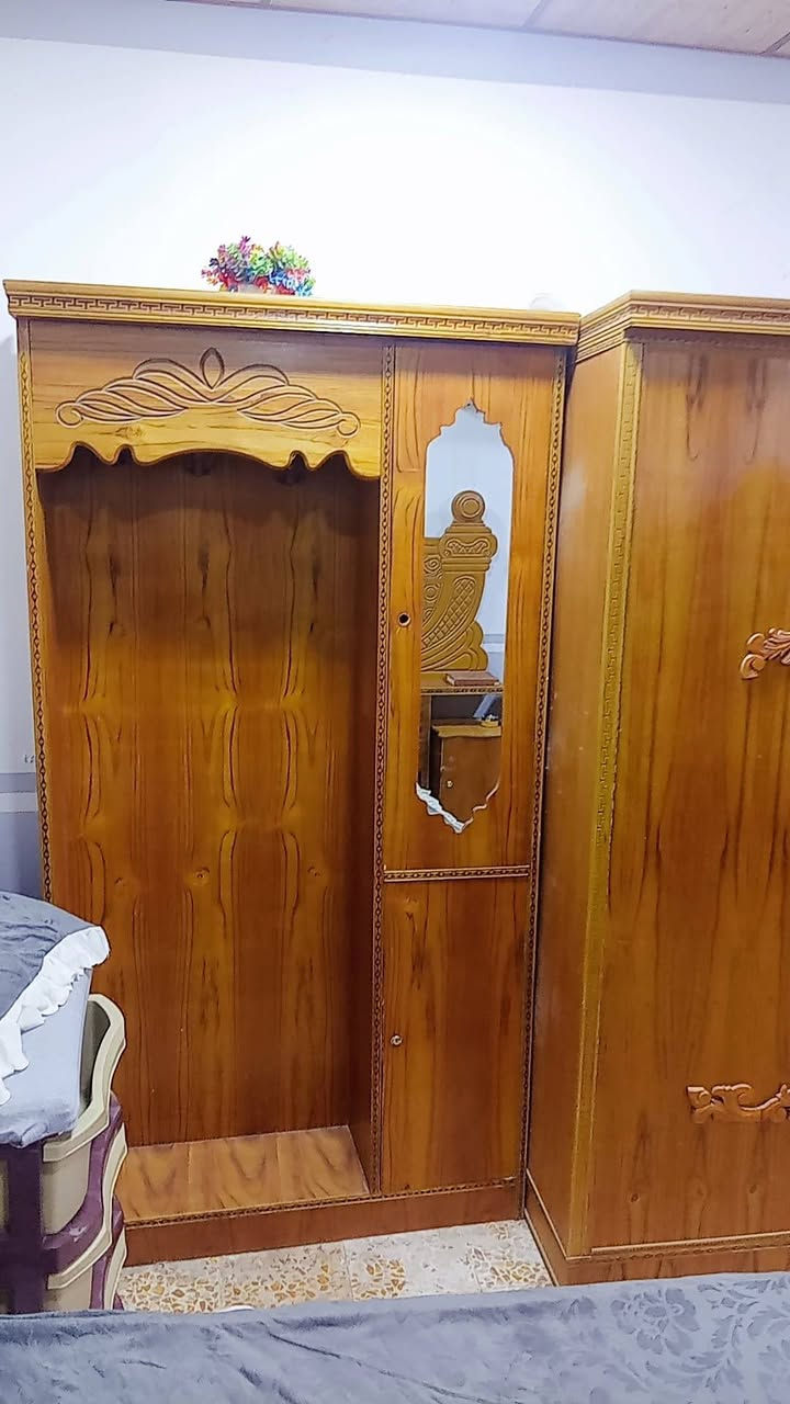 غرفه البيع شغل عرقي
مكان النجف كوفه السعر 600 وبيه مجال 
رقم جهاز  *********** بي وتساب هذ  بعدهي جديه صاله 6 شهر
