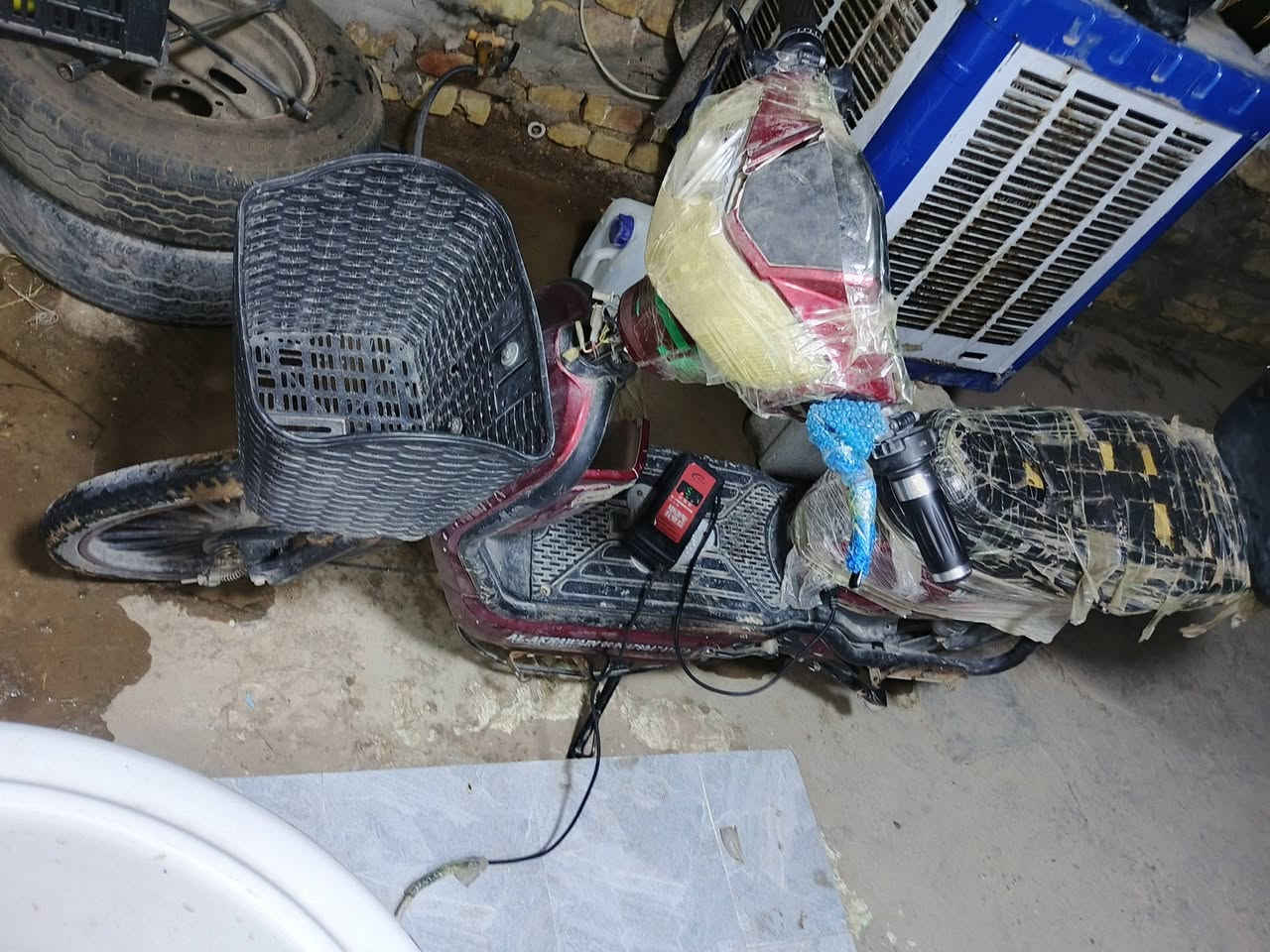 سلام عليكم شباب موطور البيع بطاريات فول موطور كامل من كلشي بي يرادلها ترتيب السعر 150 وبي مجال الطيبين العنوان فلوجه شهداء وهاذه رقمي ‏‪***********‬‏
