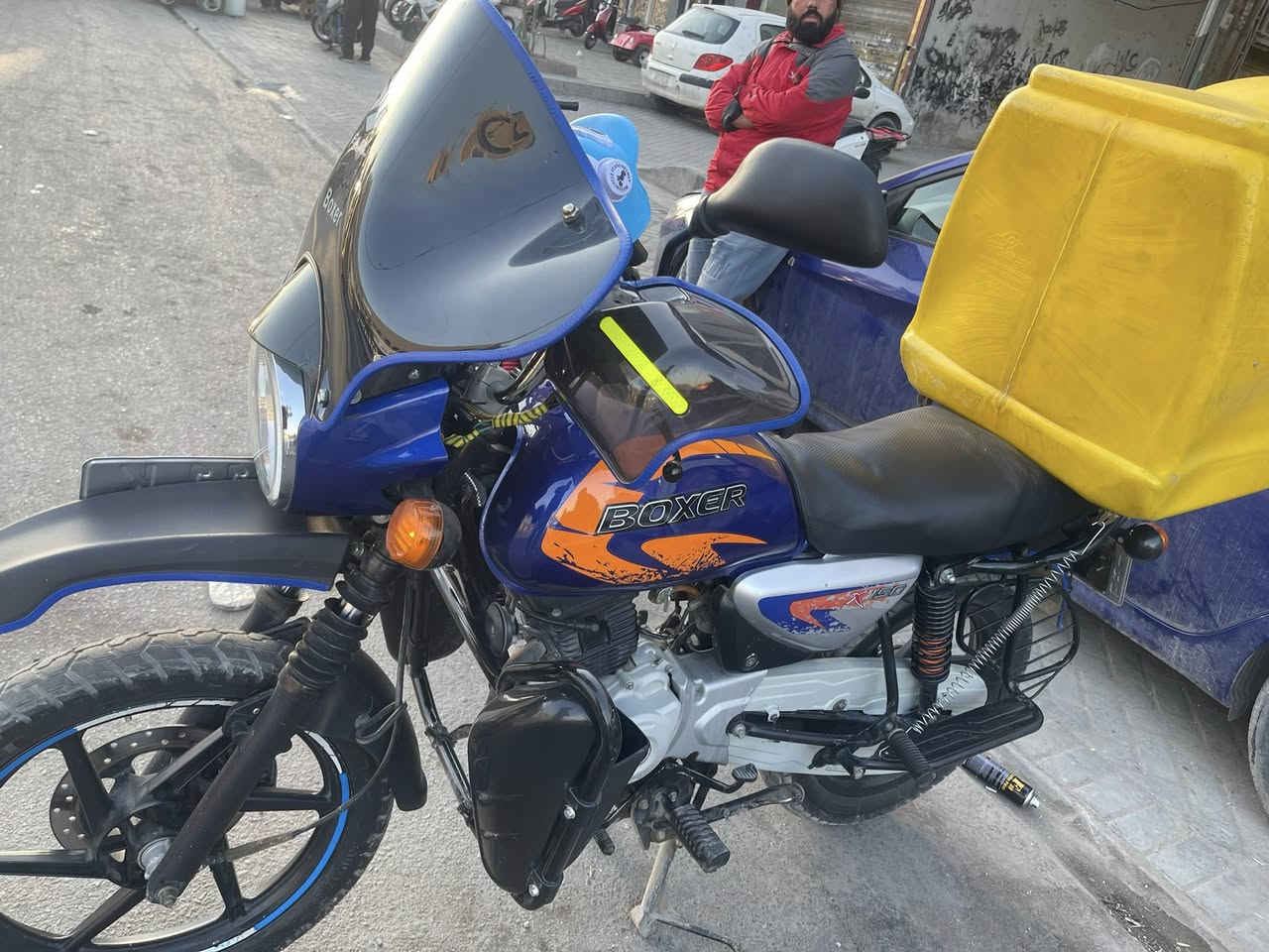 سلام عليكم دراجه بوكسر موديل 22 دراجه مكفوله وتجي شوفه بعينك الف مذب عليه جديد سنويه بشهر 11 طلعته دراج بعده لوك عله ايدي جايبه اروح وجي بيه للدوام دراج مكفوله كفاله عامه موجوده مدينه الصدر 
***********
