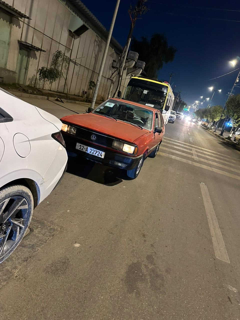 السلام عليكم
برازيلي لبيع 1986

سياره حلوه كامله من كلشي 

مكينه وكير كولف جديد

رقم جديد بسم تحويل ثاني يوم 

سعر 38$

مكان بغداد حي الجامعه

رقم ***********
