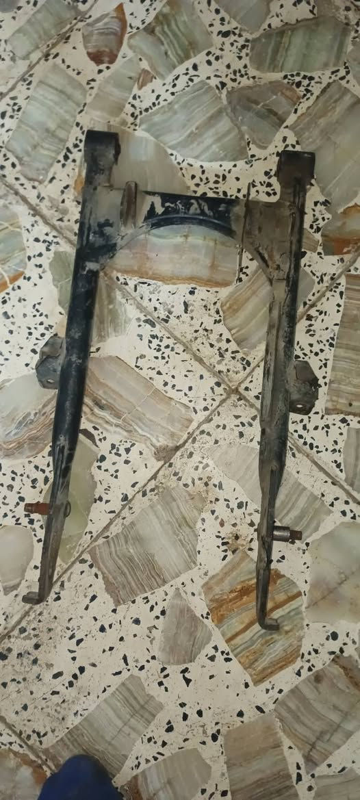 سلام عليكم
غراظ مستخدمه للبيع كلمن وسعره

لمكينه 45 وبيه مجال 

لدبلات لحمر لور ب10

لدبلات لوراا الاسود ب10

استان 5

لصالصنه ب20 وبيه مجال 

تانكي هو وصفاحياته ب60 وبيه مجال 

مشا ورا ب10

صينه زنجيل ب5

صالصنه نجمه ب10

وظفيره جديده الاصليه  ب5 

عينه مال ايران كتروني ب20 وبيه مجال

المكان ميسان حي جامعه 

لشراي ينتصل ***********
