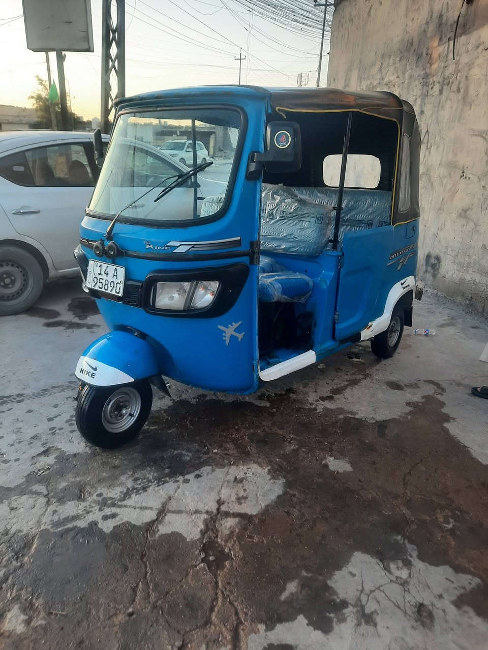 تكتك ٢٢  بدي بي ضربه وحده بصفحه
ومكينه مفتوحه مره وحده تكتك ماعوزها شي باغي كفاله مكاني بصره كرمت علي ابصخير سعر ٦٧٠٠ مجال قليل 
*********** اتصال فقط
