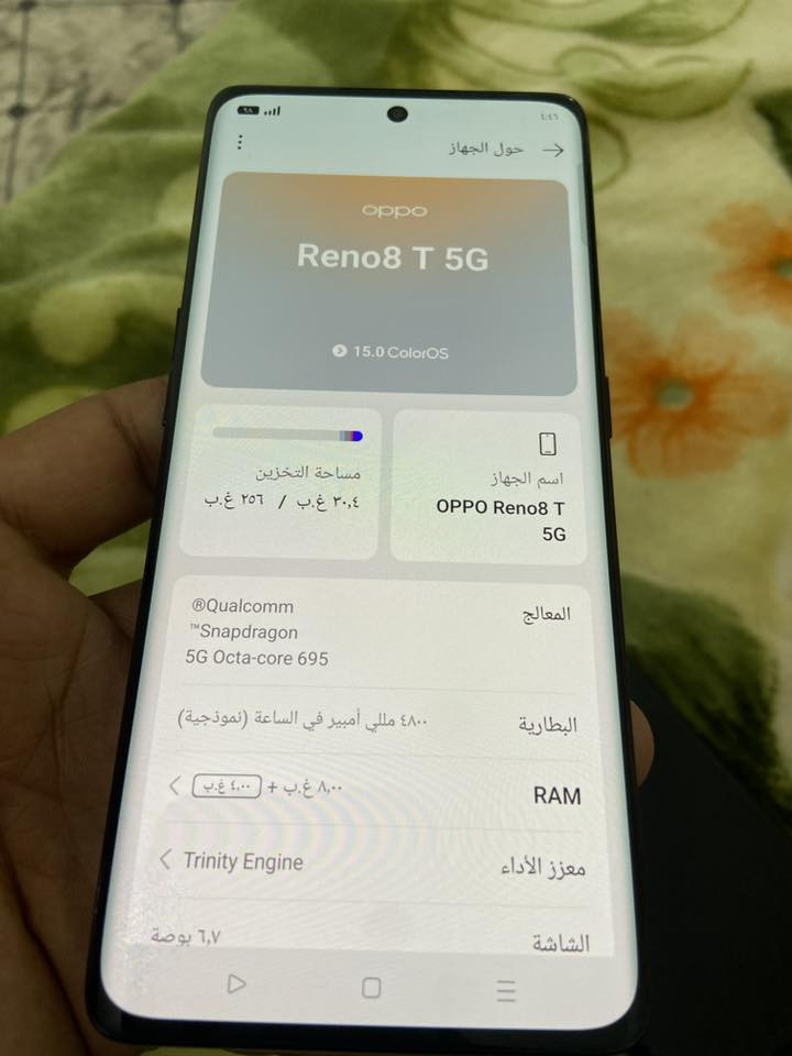 لابتوب 150 بطاريه جديده وشاحنه جديده سلم نظيف حيل بصمه 
الموبايل فول ذاكرته عاليه معالجه عالي ڪُݪشي بي سريع ويخبل جديد جهاز استخدام قليل ممخلين بي خط 200 الف نهايته ويرهم مراوس
***********
