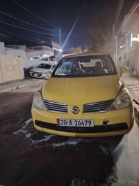 نيسانرفيرسة ٢٠٠٧ سيارة جاهزة بيها بس كير بي صفنة اول متشغل من يحمة وره...