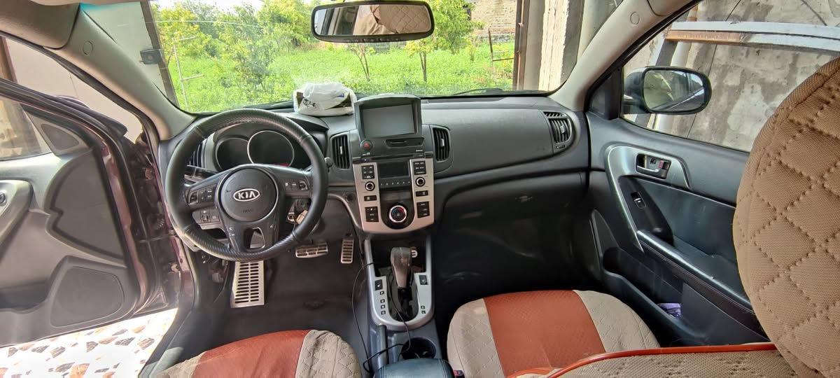 سيراتو موديل 2010 اربيل دولي صبغ حزام محرك 1600 تبريد شغال مكانها الحبانيه 72$
***********
