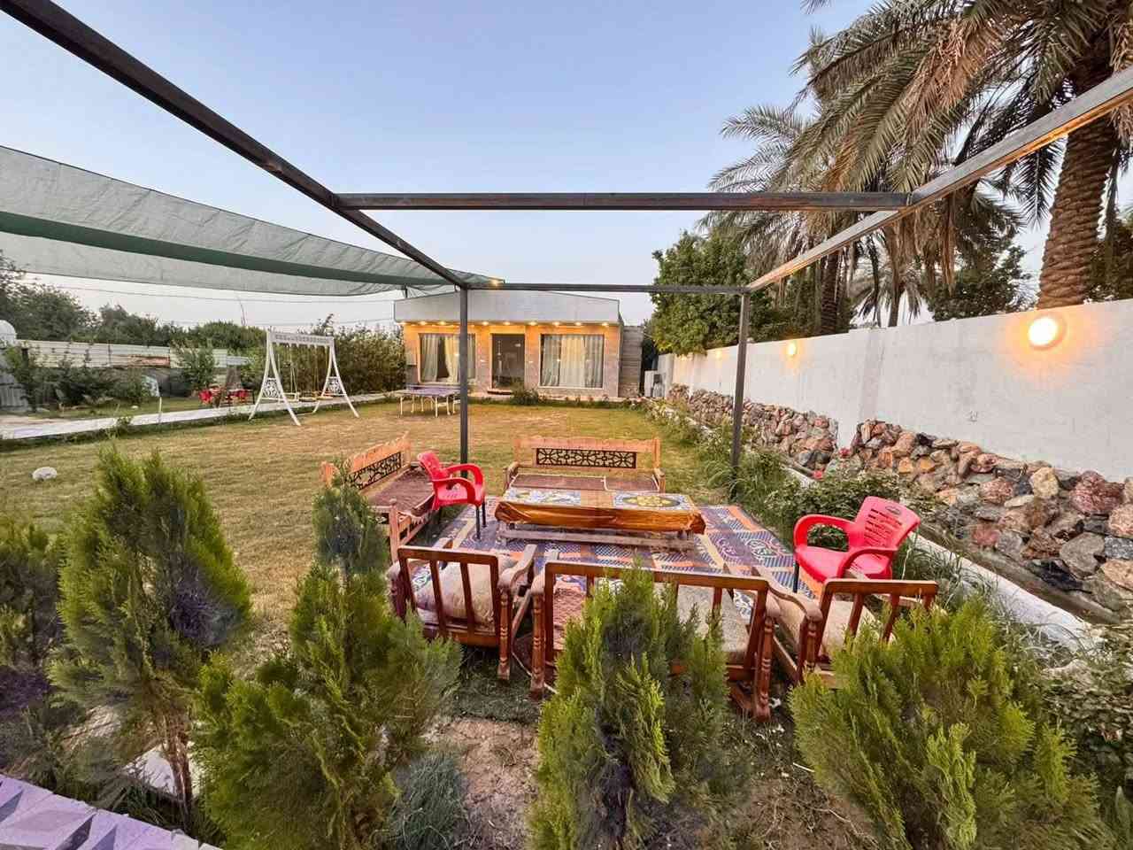 اعلان من #النيزك_للعقار لبيع وشراء الاراضي و الدور الزراعية والسكنية والمقاولات العامة 
--------------------------------------------
منتجع للبيع بالولاية يرهم للسكن او الاستثمار

الموقع - صلاح الدين - قضاء بلد - باب السور قرب المكائن 

يتكون :

- 2 غرف 
- مطبخ 
- صالة كبيرة
- صحيات
- ⁠حديقة
- ⁠مكان مال شوي 
- ⁠كراج 
- ⁠صحيات 
- ⁠مسبح كبير
- ⁠ملعب 

مساحة المنتجع :1750م

📄 نوع العقار : سند زراعي 25

--------------------------------------------
للاستفسار والتواصل : ***********

او زيارة مكتبنا الكائن في - صلاح الدين - بلد - شارع الامير - مقابل عيادة الدكتور قاسم حاتم
