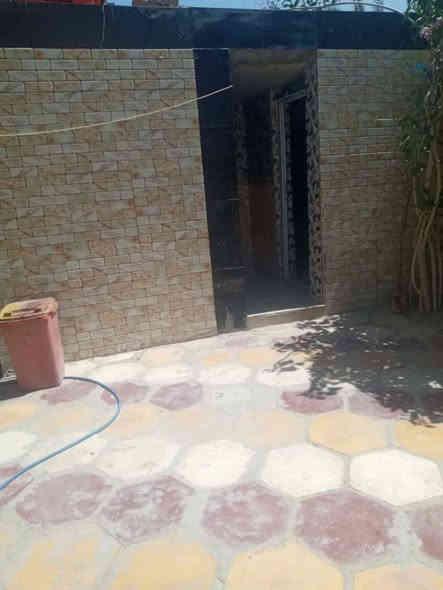 يالله بيت للبيع المساحه 200 متر
جنس الأرض طابو صرف زراعي
تحويل مباشر
البيت يتكون غرفه عدد، (2)
مطبخ 
استقبال 
صاله 
صحيات داخليه خارجيه 
طارمه حديقه 
البناء بلوك عكاده 
نقص البيت ارضيه وبورك فقط 
ملبوخ جص 
السعر 45 بي مجال 
العنوان الحمزه الغربي قريب مدرسه الوقف الشيعي او قرب أرض بيت عبد القادر 
للستفسار أكثر اتصل *********** او *********** او مراجعه مكتب القمه للعقار الكائن بدايت طريق المعاره قرب الصيدليه الجديده
